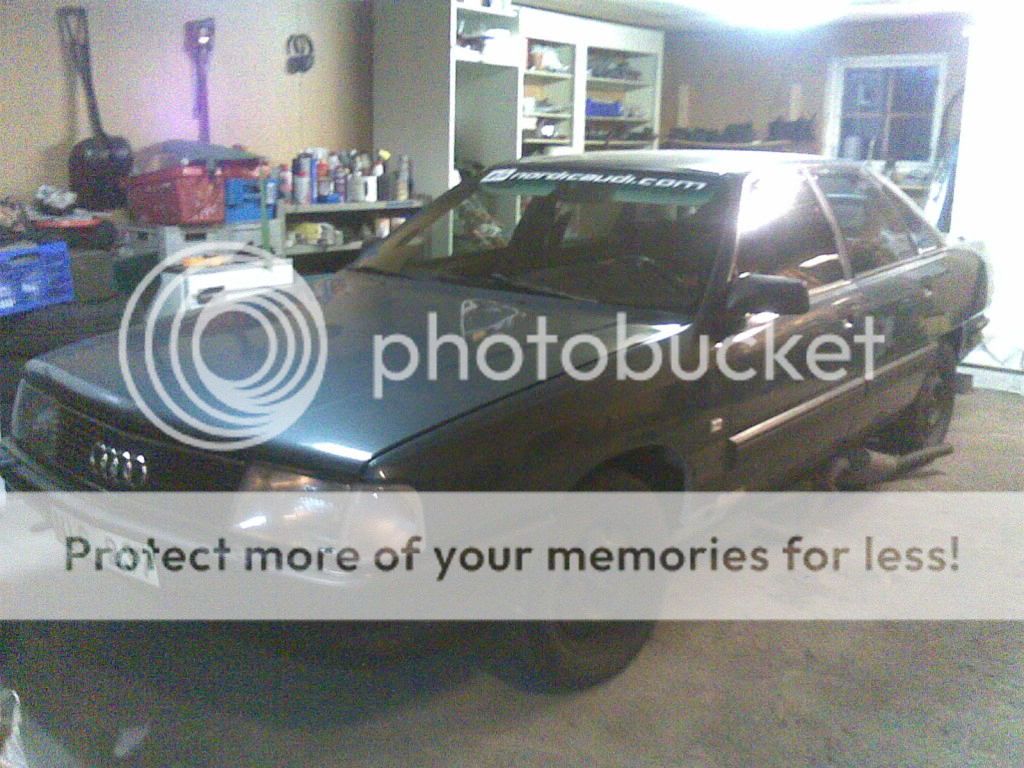 http://i536.photobucket.com/albums/ff329/te_wik/audi%20projekt%2011%20okt/20091011001.jpg
