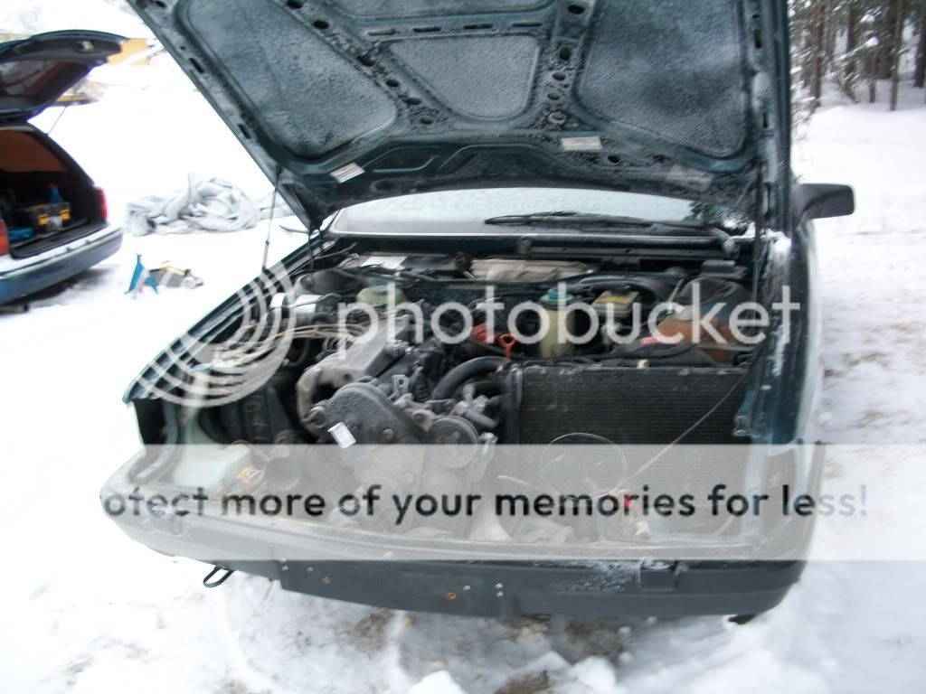 http://i536.photobucket.com/albums/ff329/te_wik/audi%20projekt%208%20jan%202011/100_0967-1.jpg