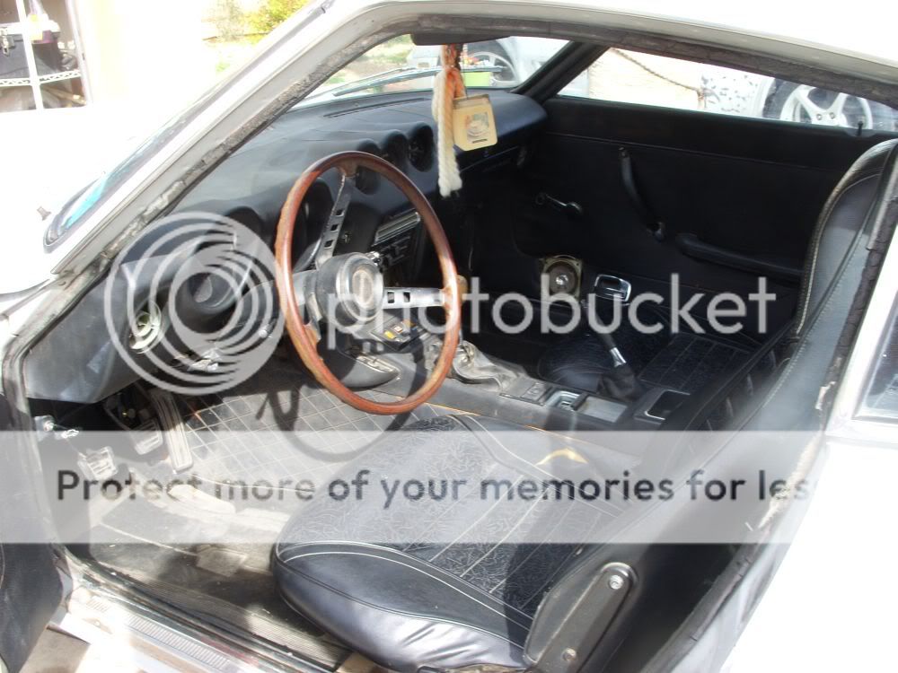 driverinterior.jpg?t=1299375122